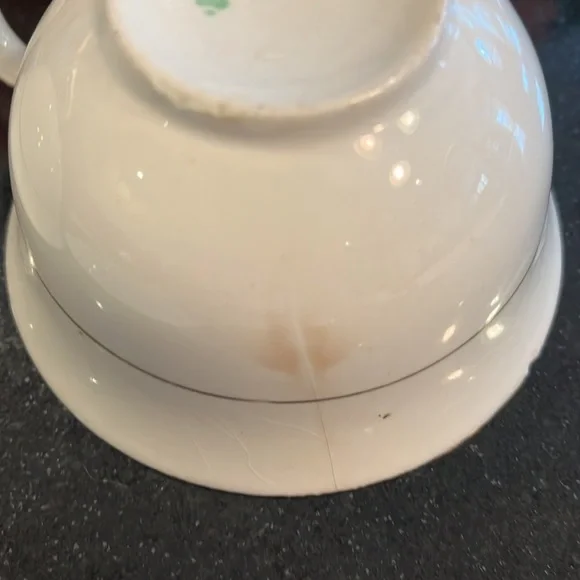 Cup & Saucer - MADDOCK, JOHN & SONS - Pattern is Manchester -Set of 2 - Picture 12 of 16